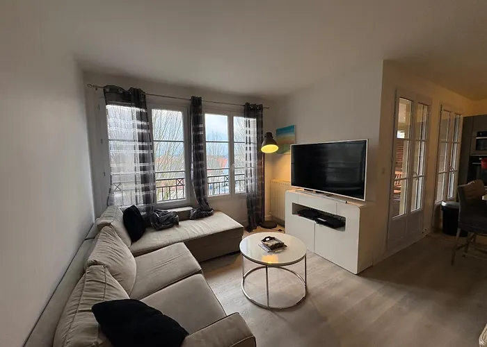 דירה T5 Paris/val D'europe סאריס